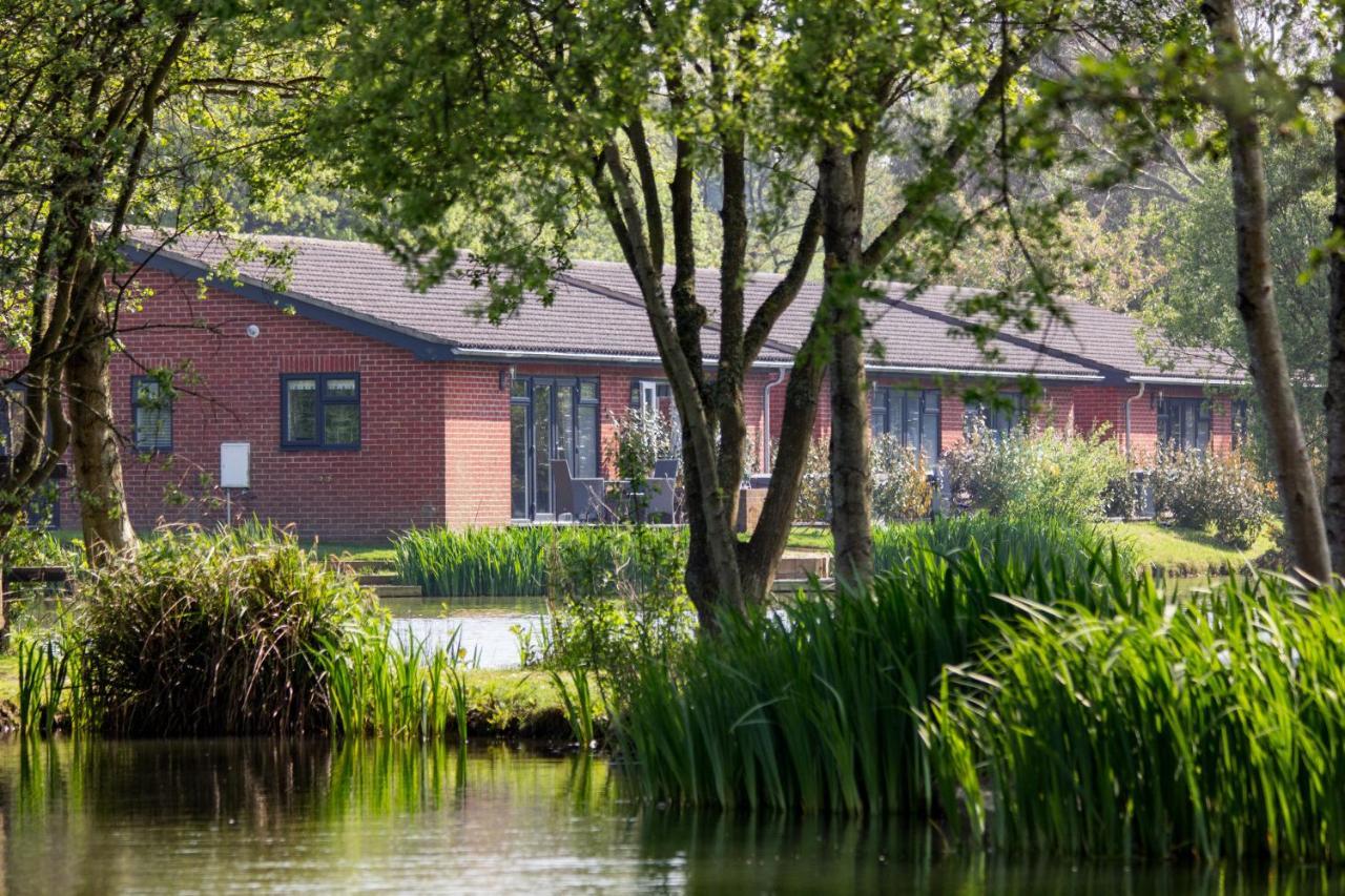 The Lakes Rookley Bagian luar foto The former hospital site